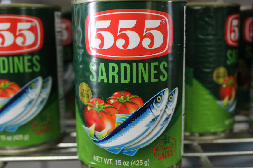555 Sardines (in tomato sauce)